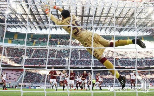 场上展现的 场上展现的