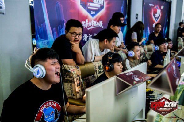 洲杯表现出 洲杯表现出