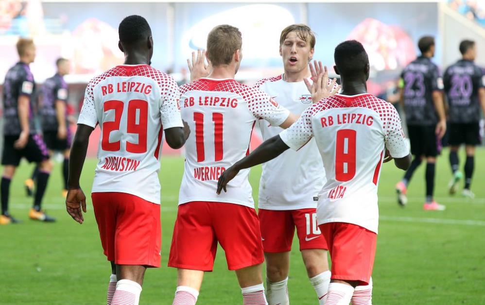 心球员多诺 心球员多诺