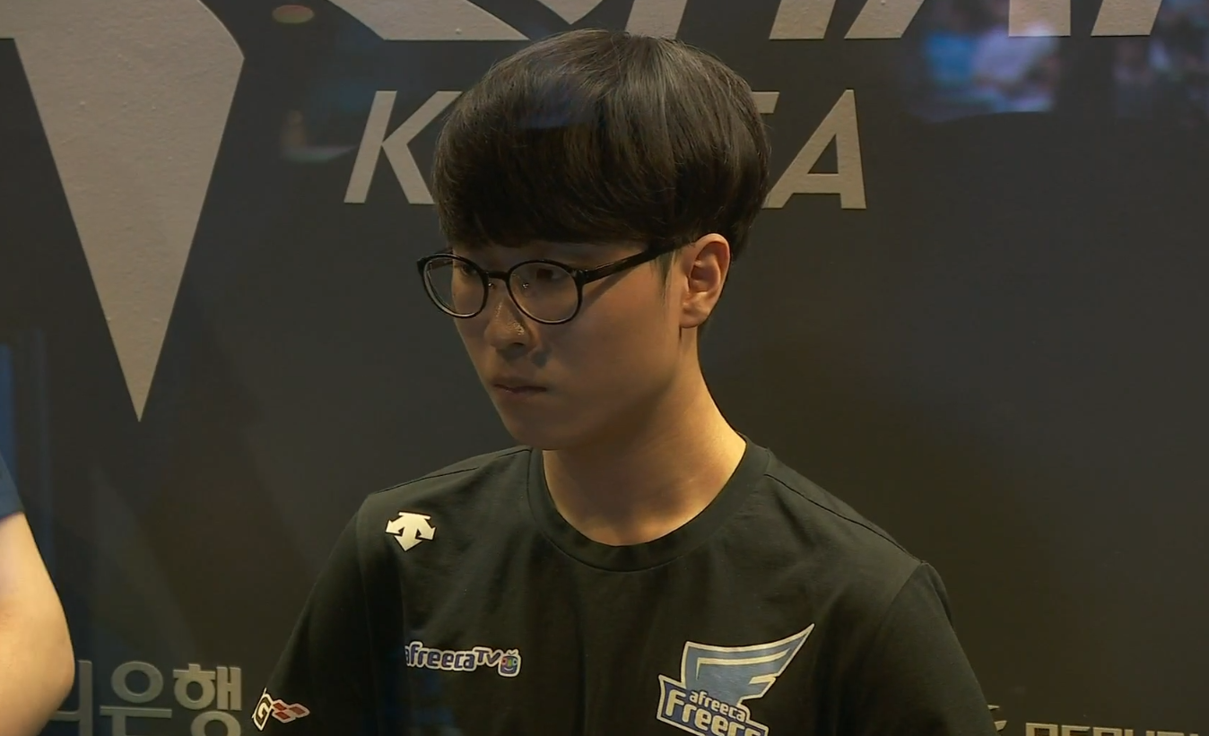 她在多个国 她在多个国