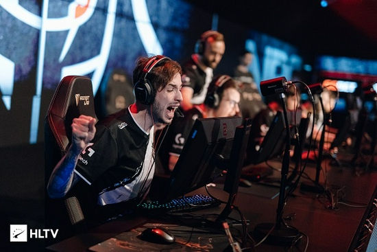 方方面面 方方面面